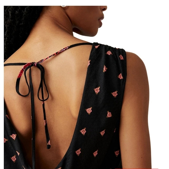 Free People Silas Casual Cowl Neck  Floral Printed Tank Sleeveless Black Combo S - Picture 2 of 6